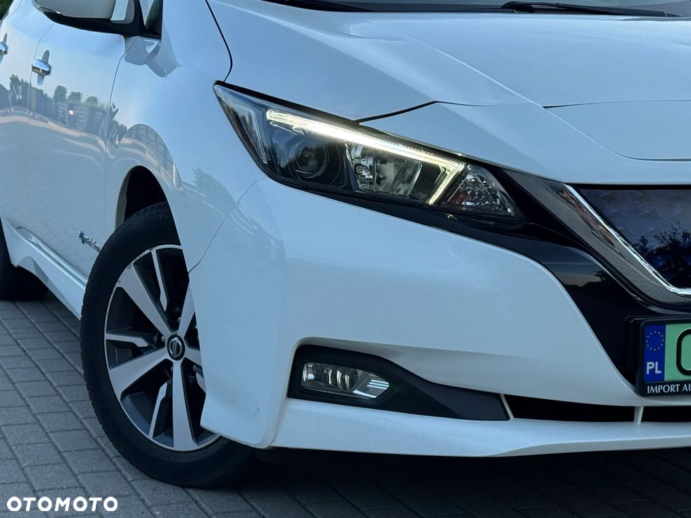 Nissan Leaf 40 kWh ACENTA - 23