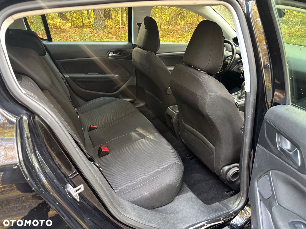 Peugeot 308 2017 photo 5