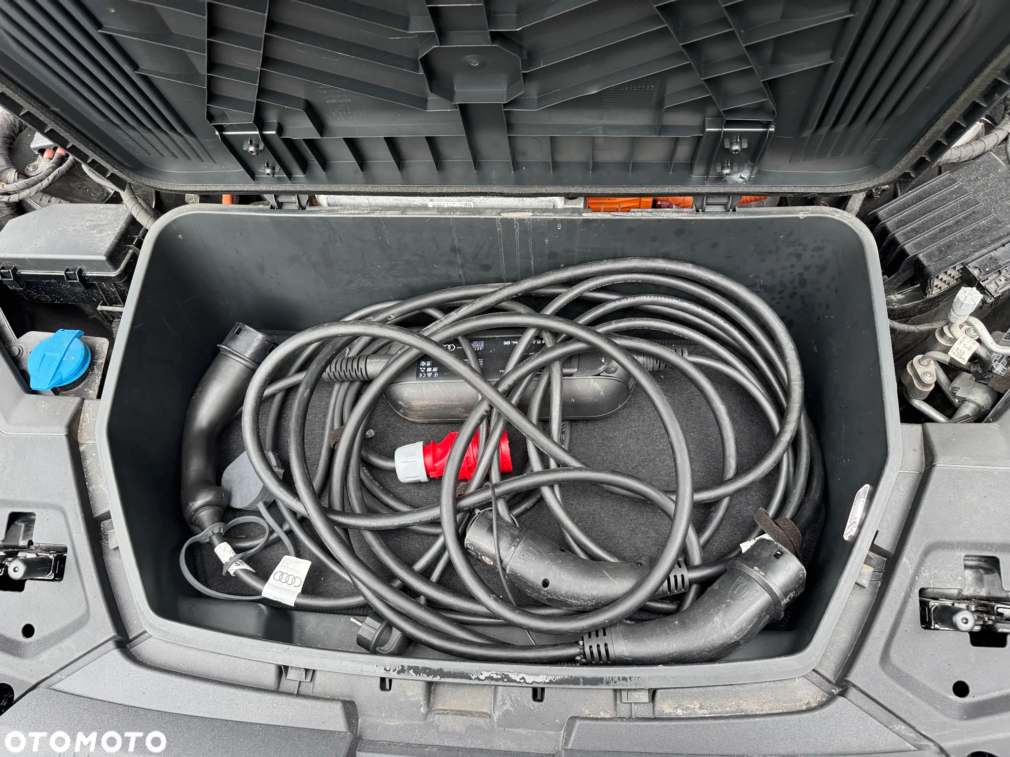 Audi e-tron 50 Quattro S Line - 37