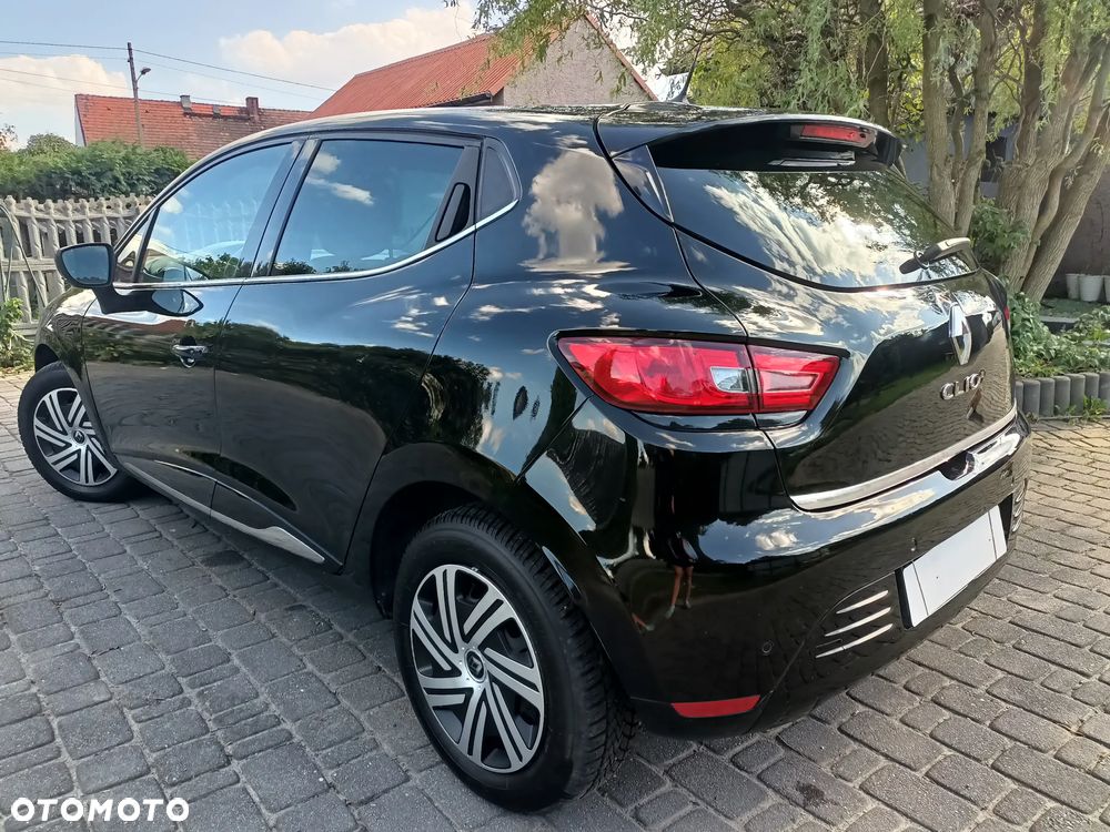 Renault Clio 0.9 TCe Limited - 9