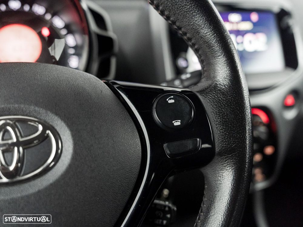 Toyota Aygo 1.0 X-Play+X-Touch - 16