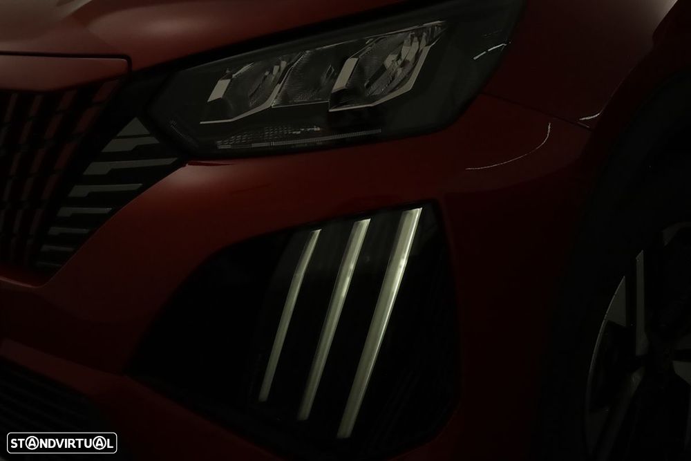 Peugeot 2008 1.2 PureTech Allure - 6