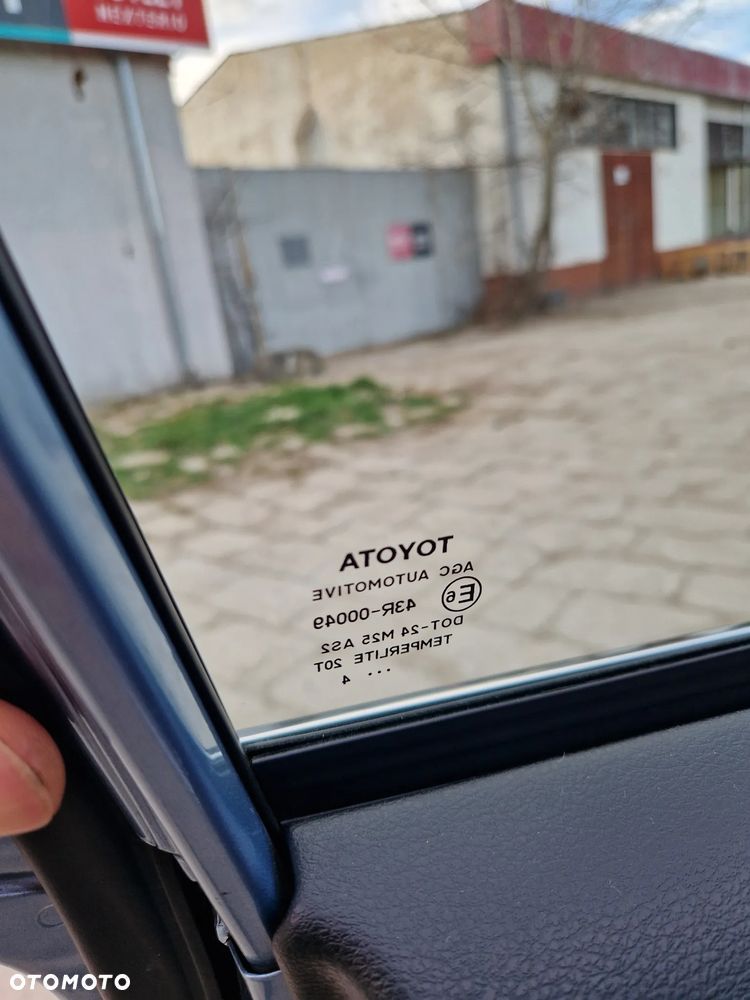 Toyota Auris 1.33 VVT-i Comfort - 20