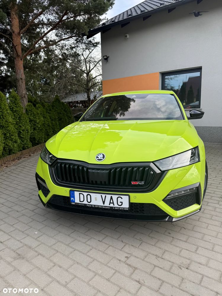 Skoda Octavia 2.0 TSI RS Challenge 245 DSG - 2
