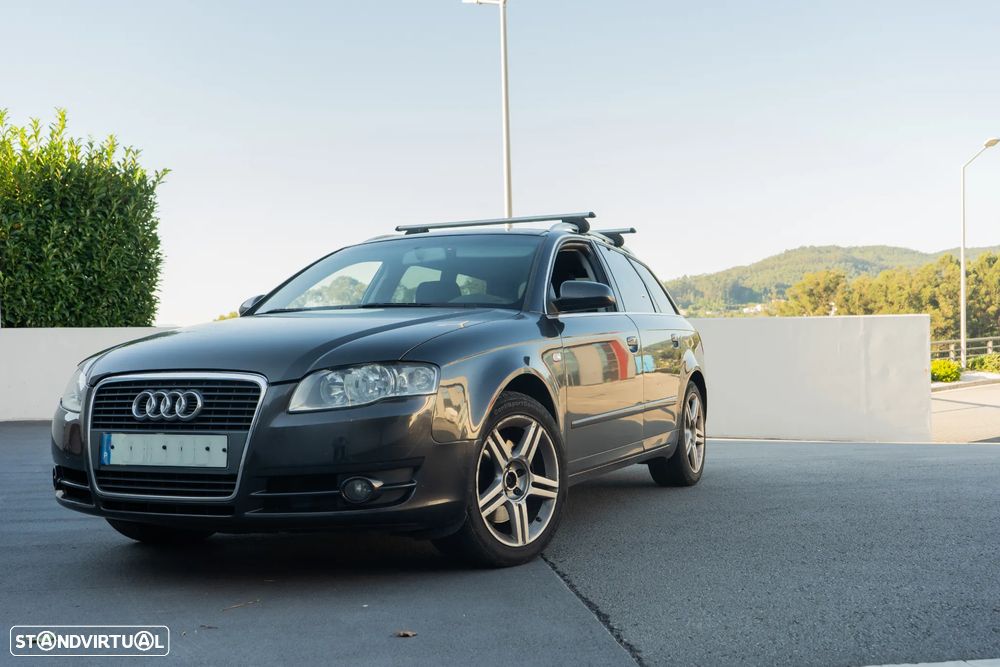 Audi A4 2.0 TDI - 1