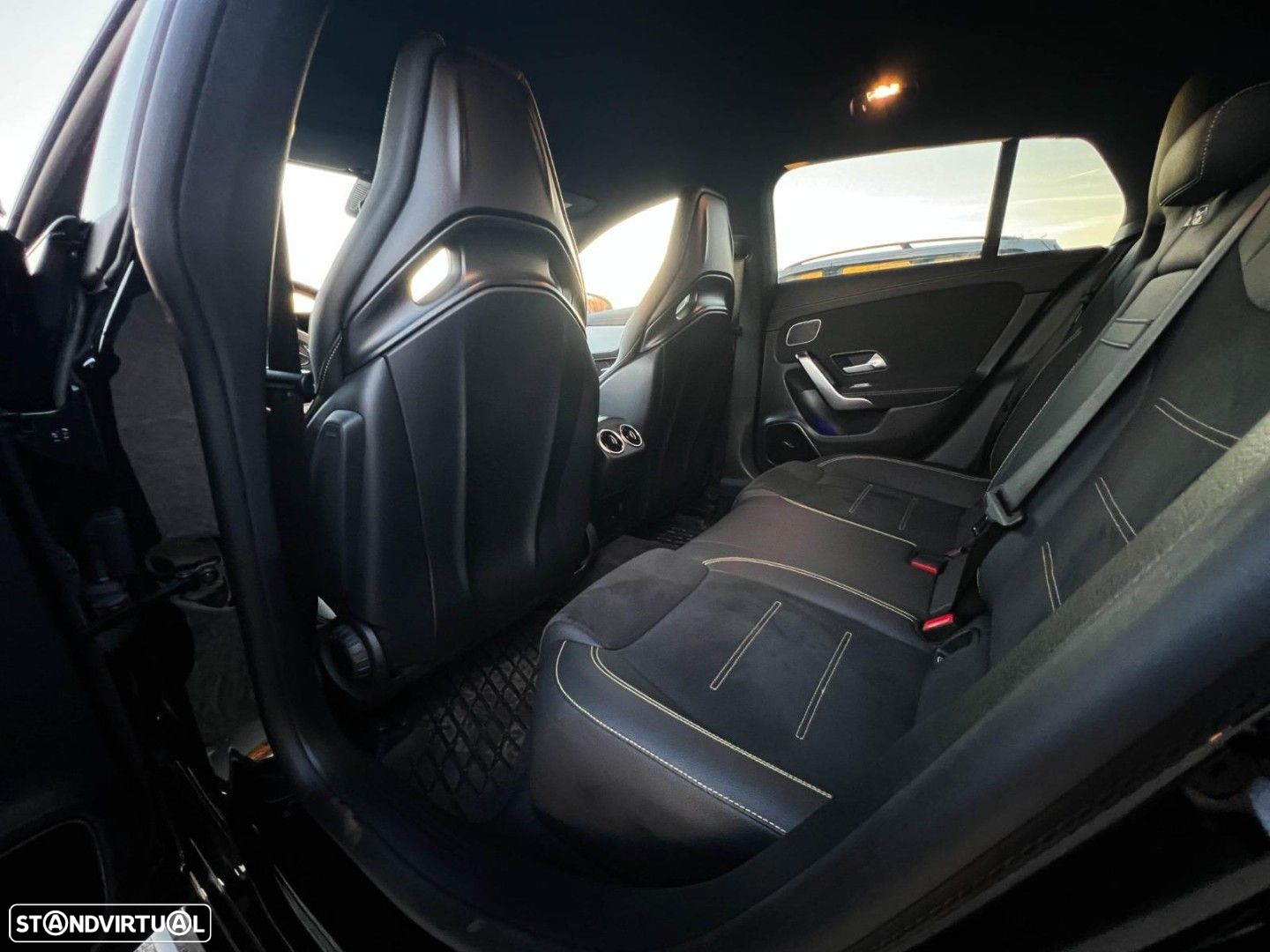 Mercedes-Benz CLA 45 AMG S Shooting Brake 4Matic+ - 20