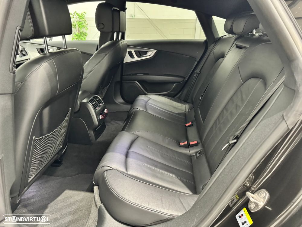 Audi A7 Sportback 3.0 TDI V6 quattro S-line S tronic - 25