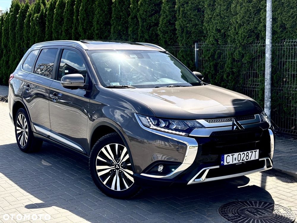 Mitsubishi Outlander 2.0 Intense + Navi 4WD CVT - 5