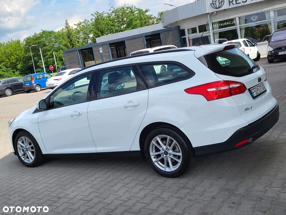 Ford Focus 1.0 EcoBoost Trend Edition Business - 11