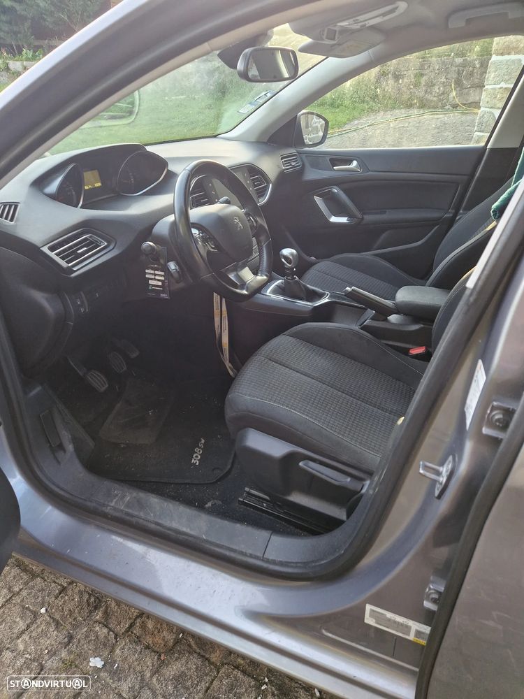 Peugeot 308 SW 1.6 BlueHDi Style - 9