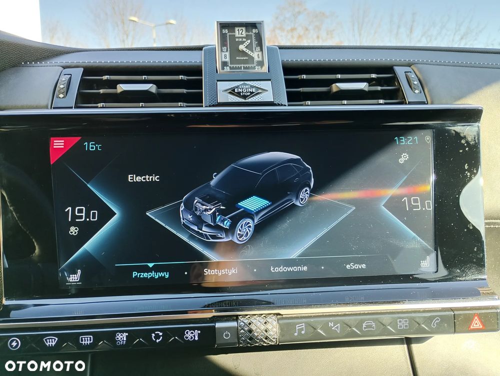 DS Automobiles DS 7 Crossback - 16