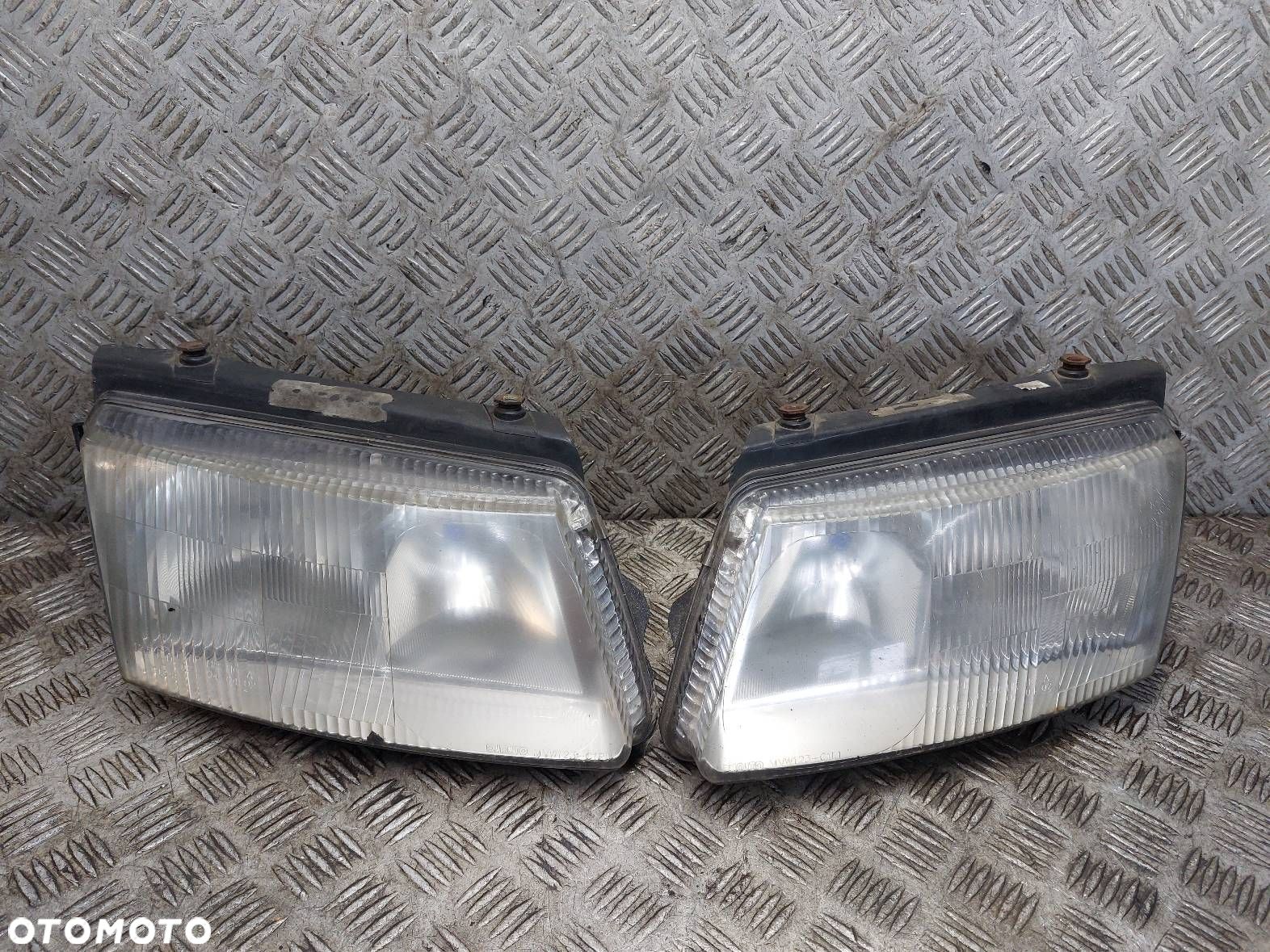 LAMPA LEWY PRZÓD + PRAWY PRZÓD VW PASSAT B5 EU EUROPA - 1