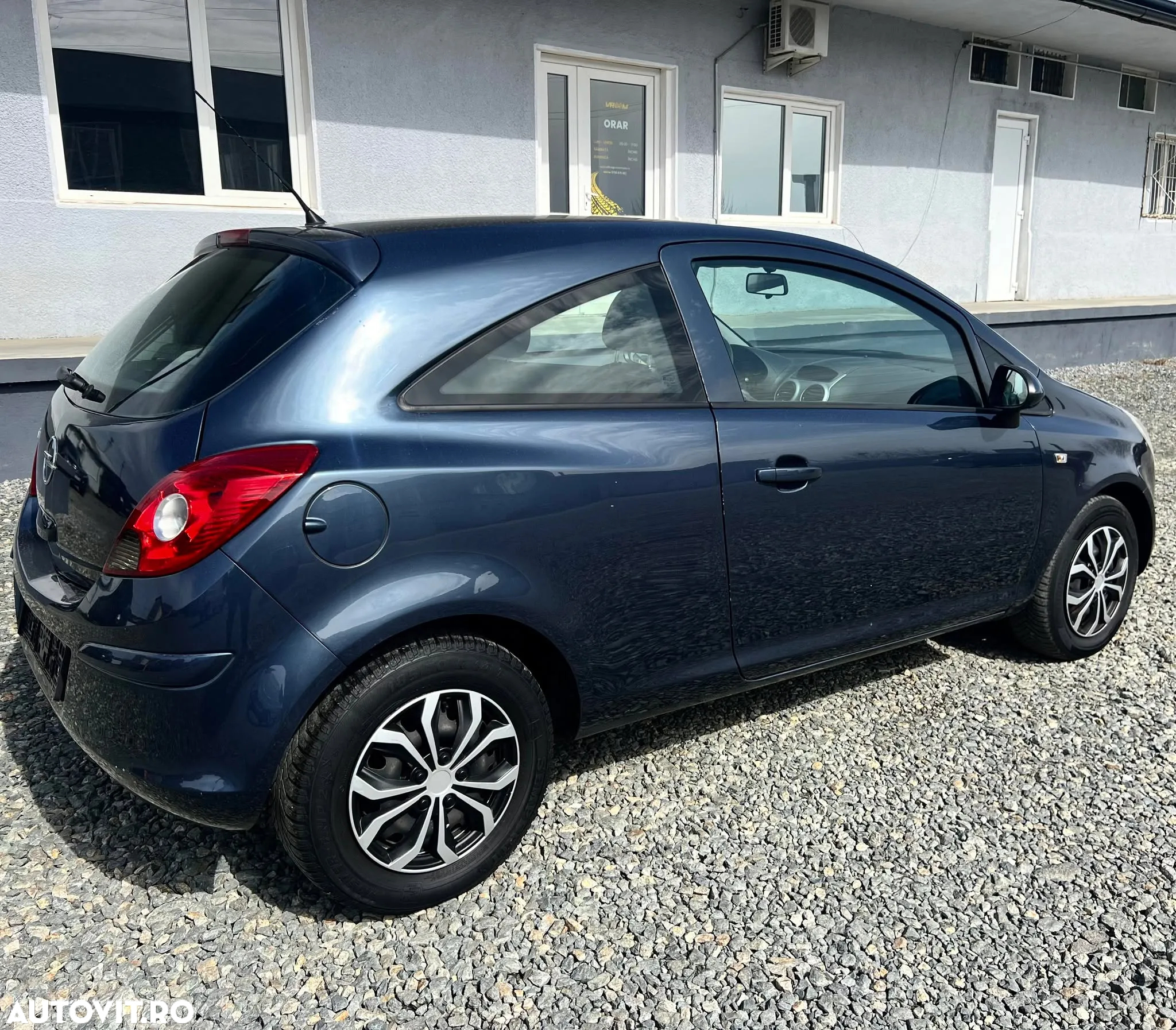 Opel Corsa 1.2 16V Innovation - 6