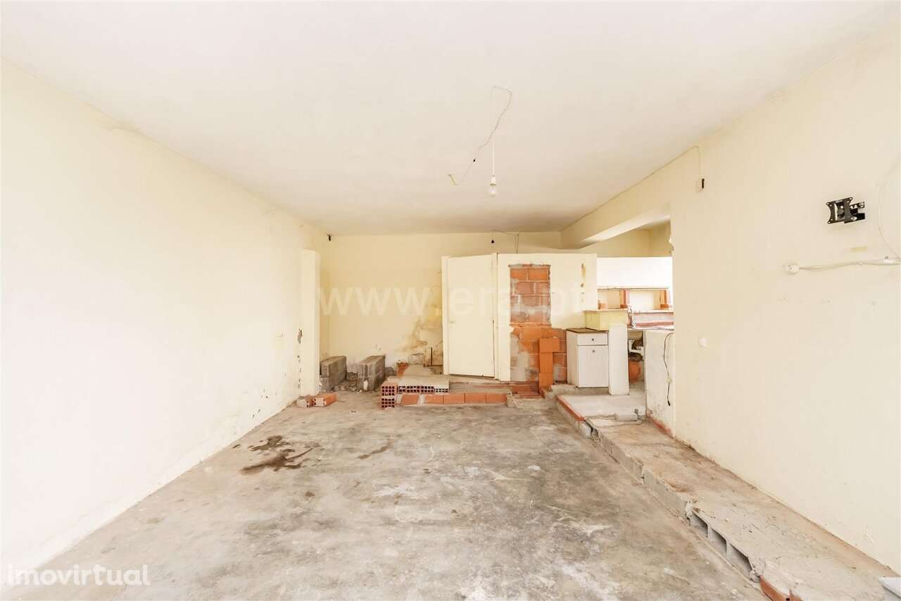 Garagem / Belmonte, Belmonte - Grande imagem: 3/14
