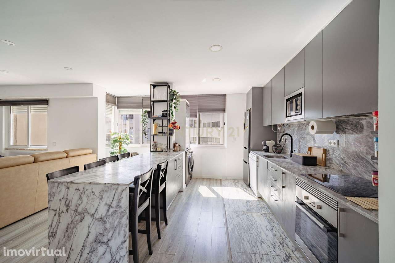 Apartamento T3 - Paio Pires - Grande imagem: 3/36