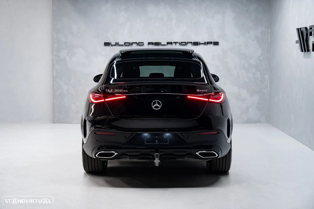 Mercedes-Benz GLC 300 de Coupe 4Matic 9G-TRONIC Edition AMG Line - 11