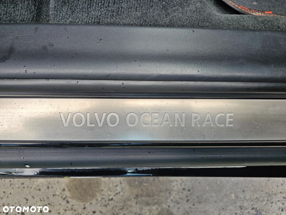 Volvo XC 60 D4 Drive-E Ocean Race - 5