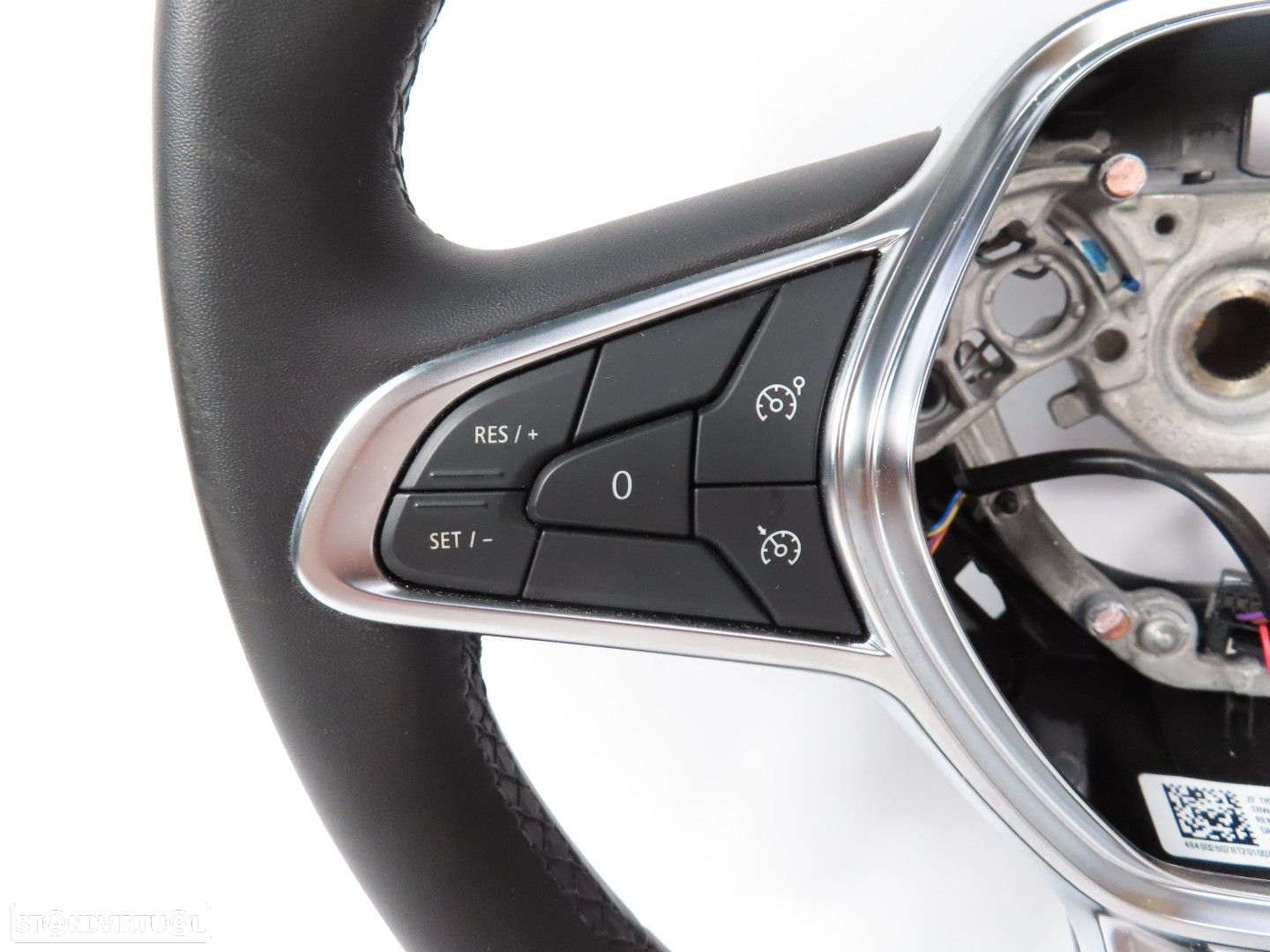 Volante com Multifunções Seminovo/ Original RENAULT ZOE (BFM_)/RENAULT CAPTUR (J... - 4