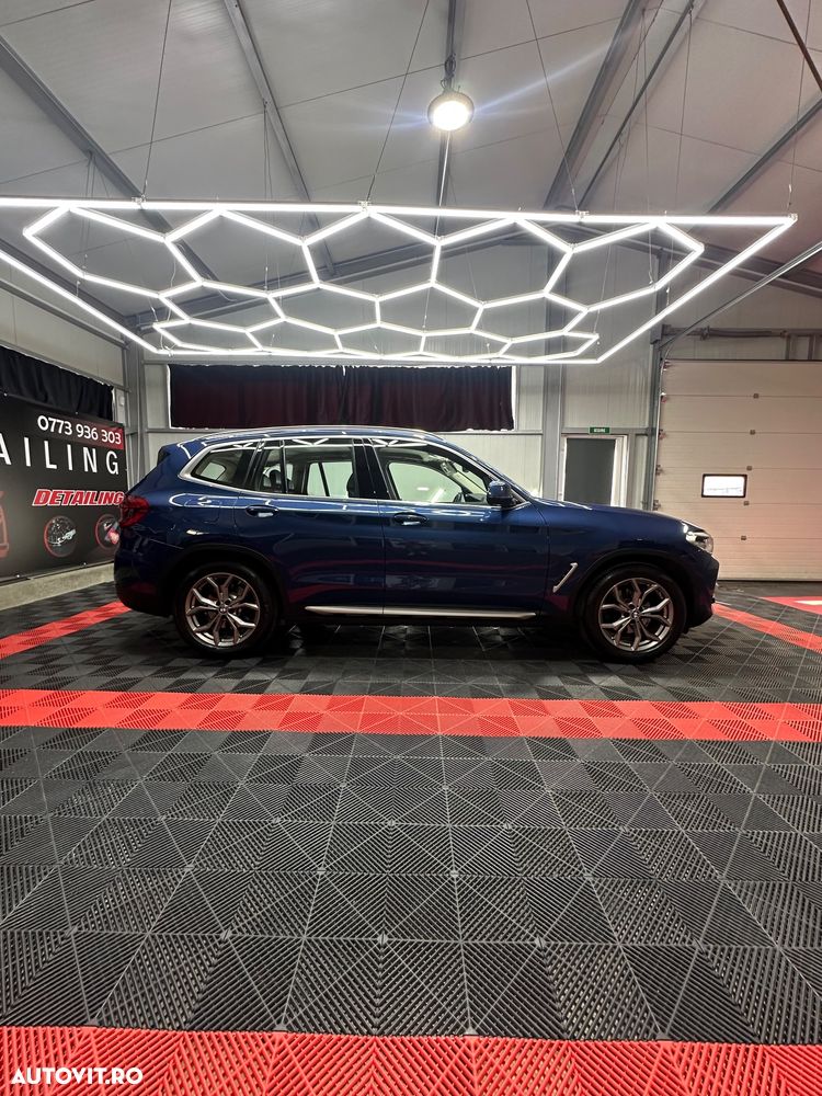 BMW X3 xDrive20d AT Luxury Line - 4