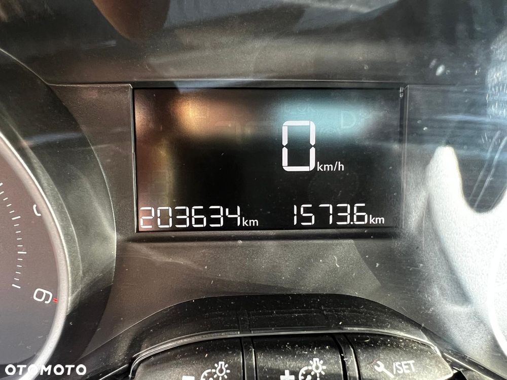 Peugeot 208 Blue-HDi 100 Stop&Start Allure - 4