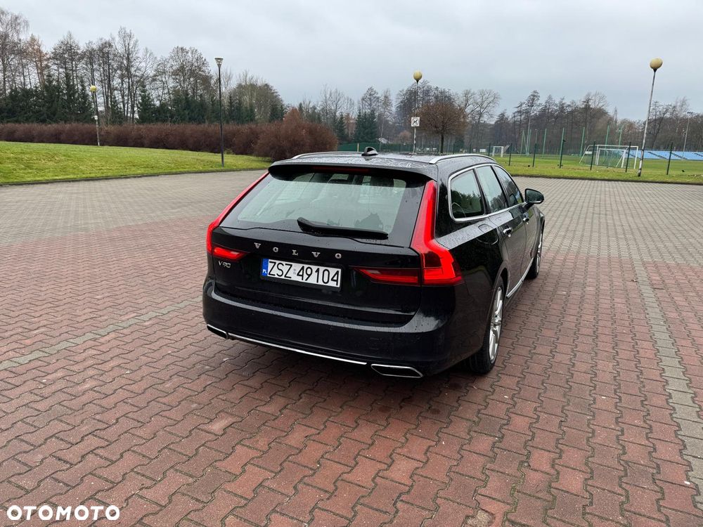 Volvo V90 D5 SCR AWD Inscription - 3
