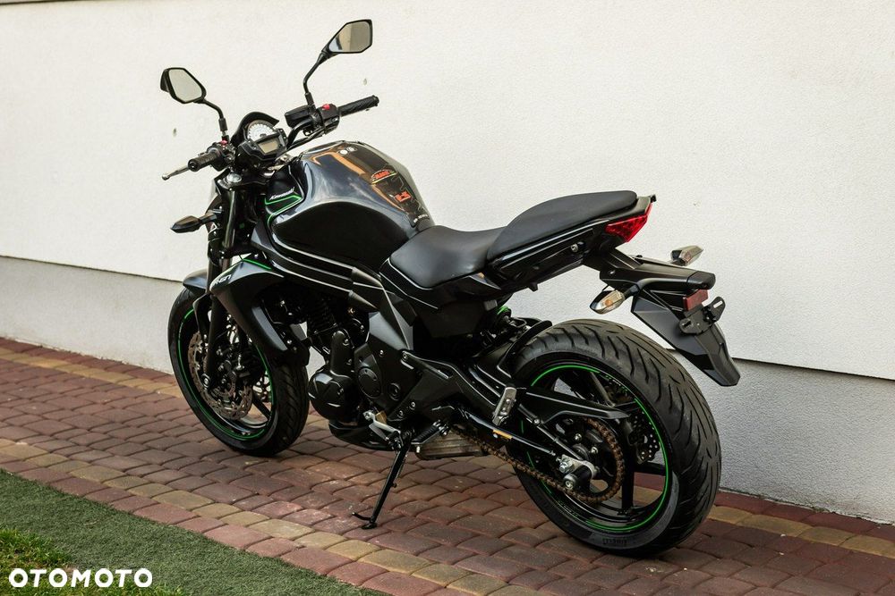 Kawasaki ER - 4