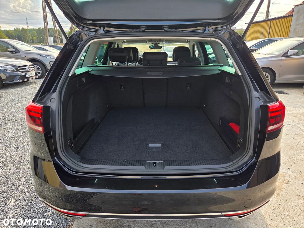 Volkswagen Passat 1.5 TSI EVO Elegance DSG - 10