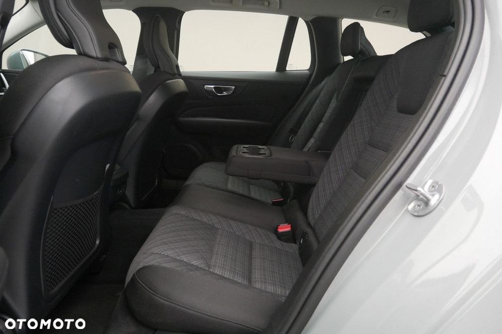 Volvo V60 - 15