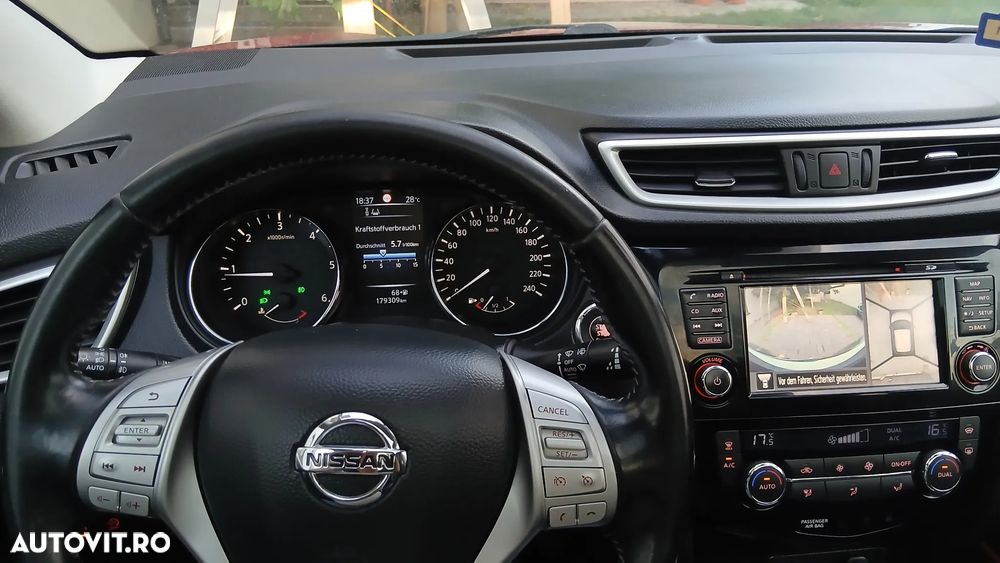 Nissan Qashqai - 9