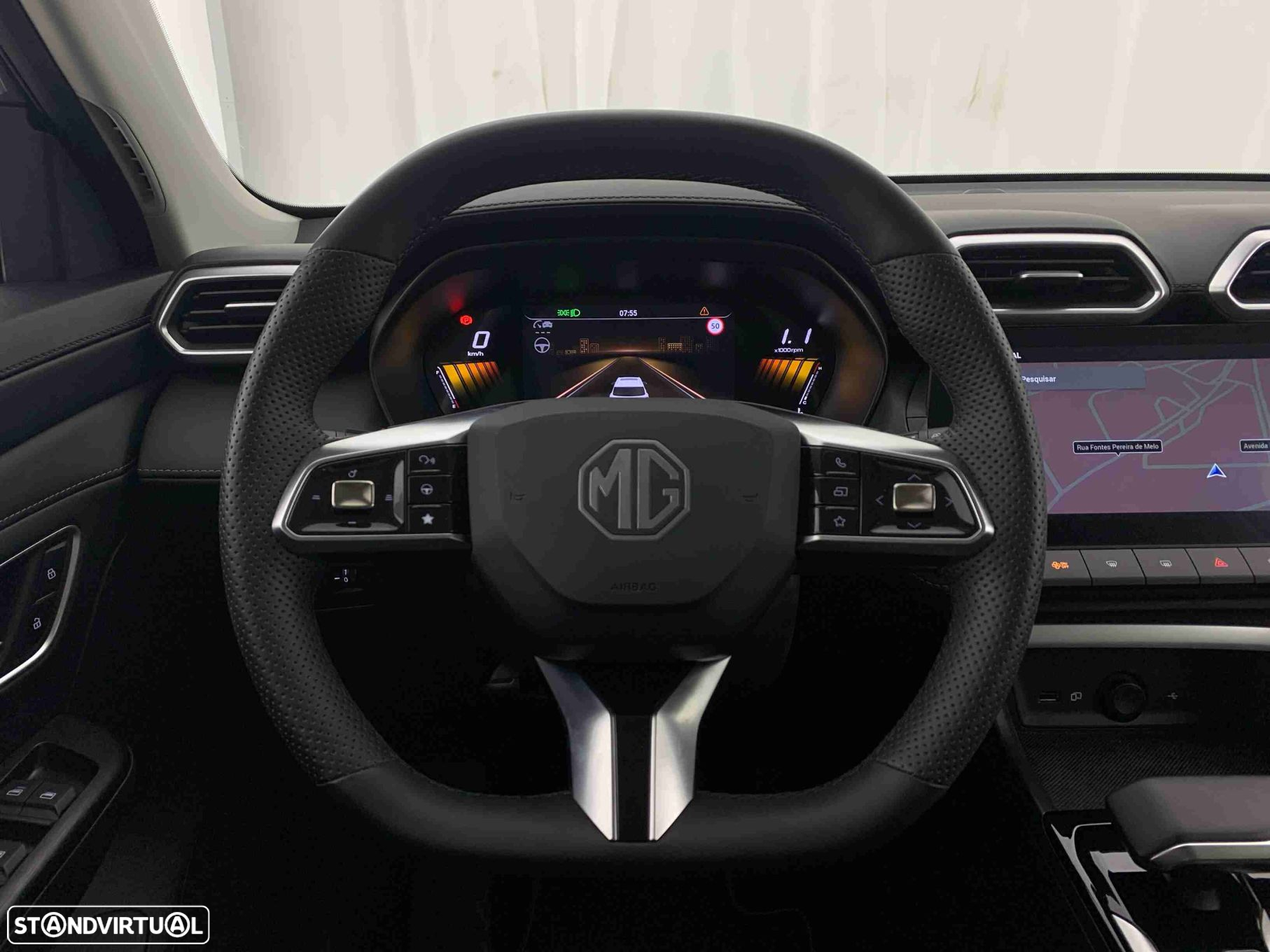 MG ZS 1.5 Hybrid+ Luxury - 17