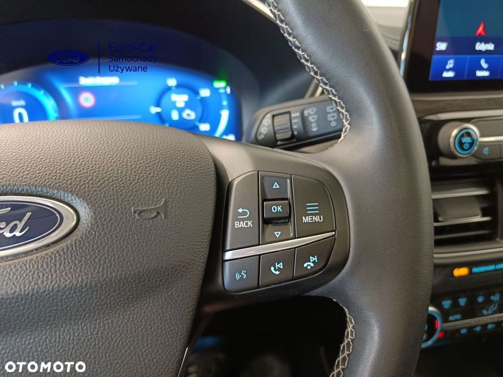 Ford Kuga - 16