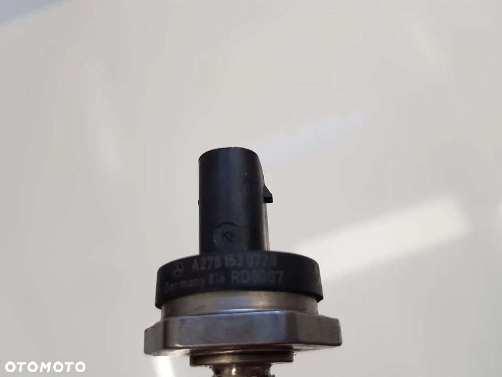 Czujnik ciśnienia paliwa Mercedes 4.0 V8 BiTurbo C63 AMG M177980 W176 W172 W204 W246 W177 W190 X290 W205 S205 W222 W213 - 5