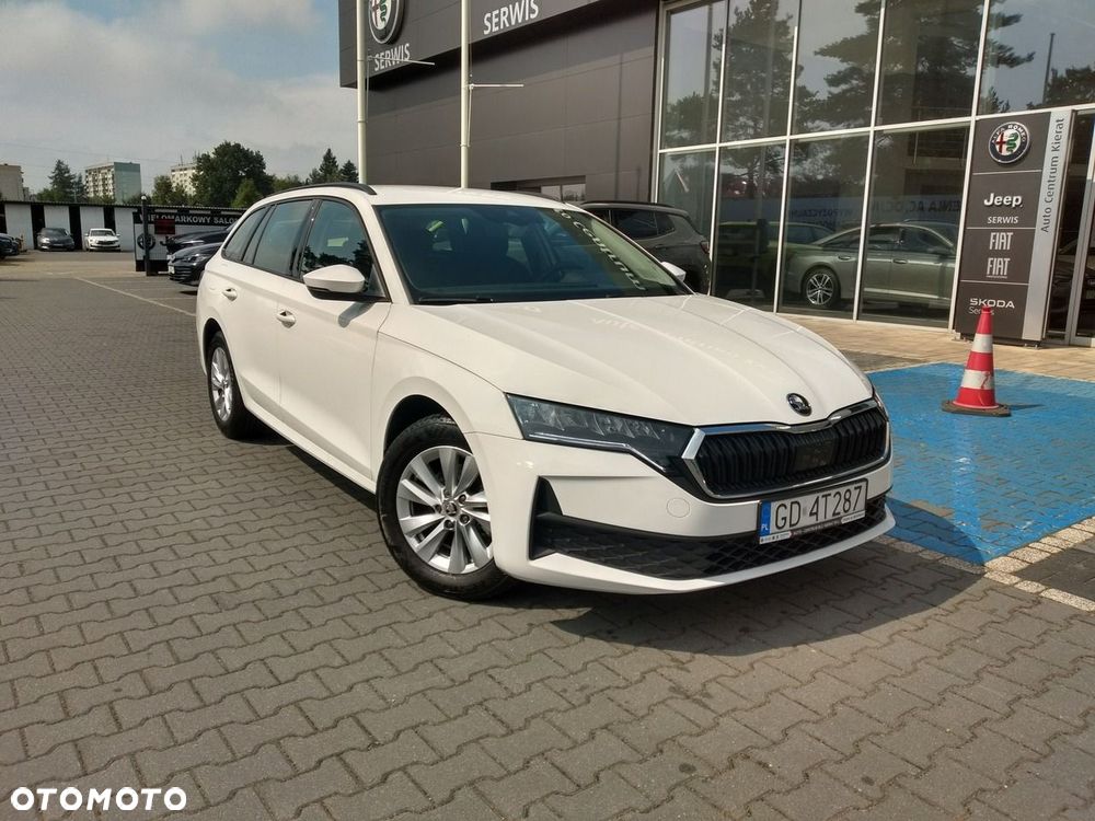 Skoda Octavia 1.5 TSI Essence - 3