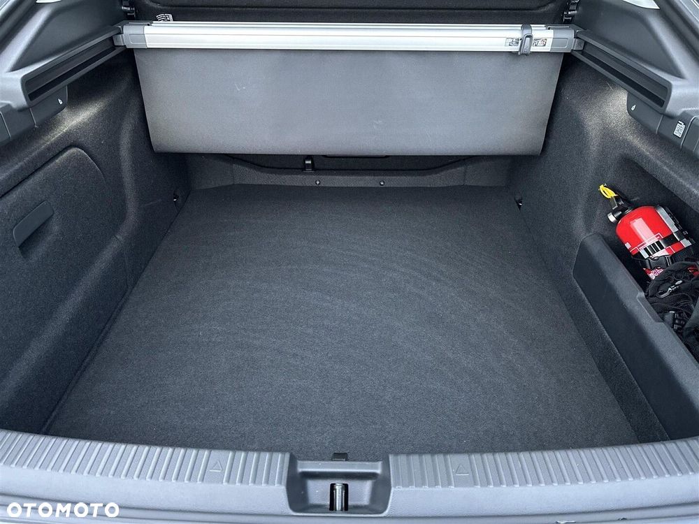 Skoda Superb 2.0 TDI SCR Selection DSG - 10