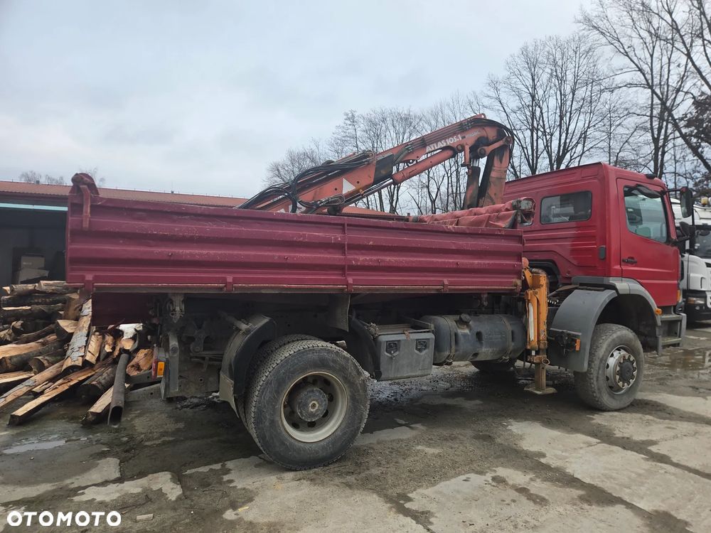 Mercedes-Benz 1828 - 3