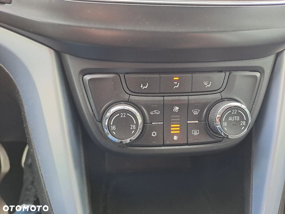 Opel Zafira 1.4 T Cosmo EcoFLEX S&S EU6 - 9