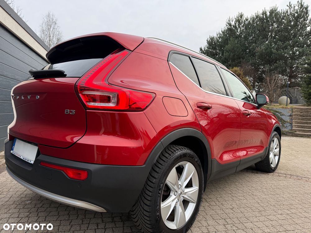 Volvo XC 40 B3 B DKG Plus Dark - 25