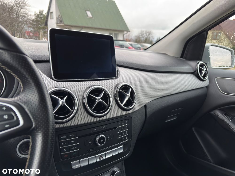 Mercedes-Benz Klasa B 180 (CDI) d AMG Line - 13
