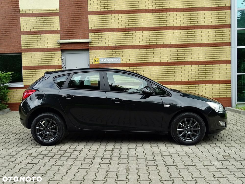 Opel Astra 1.4 Active - 11