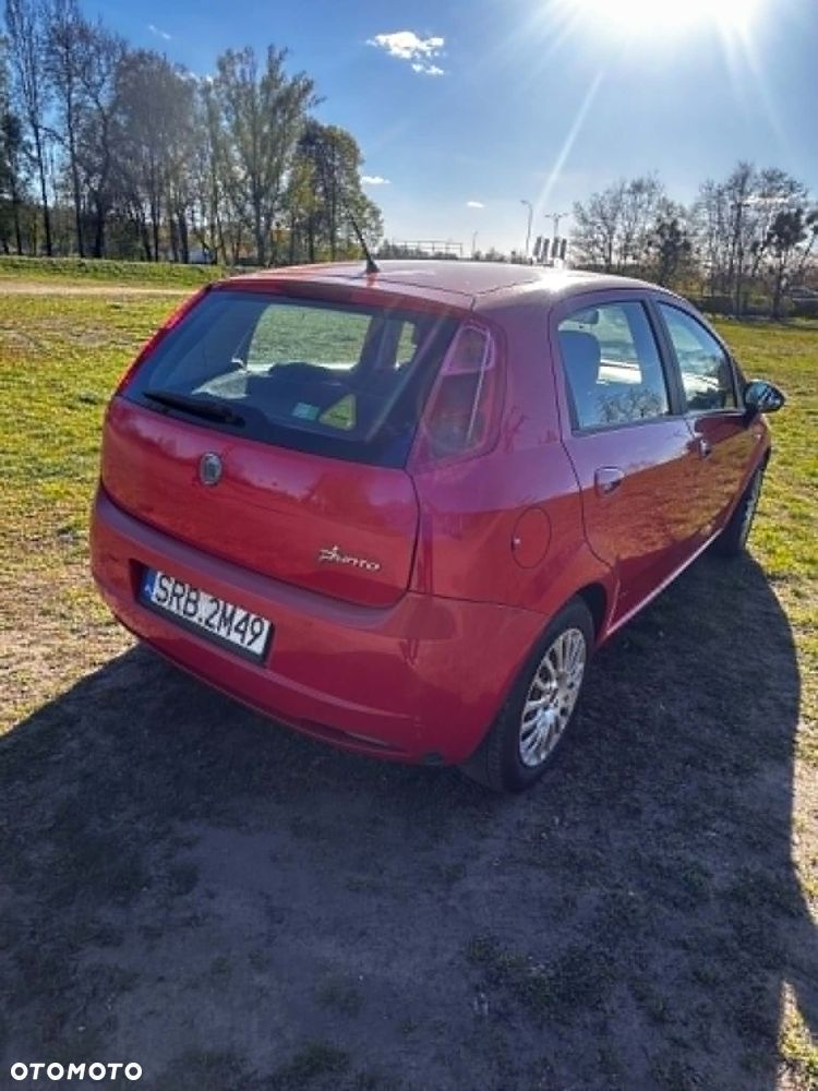 Fiat Grande Punto - 2