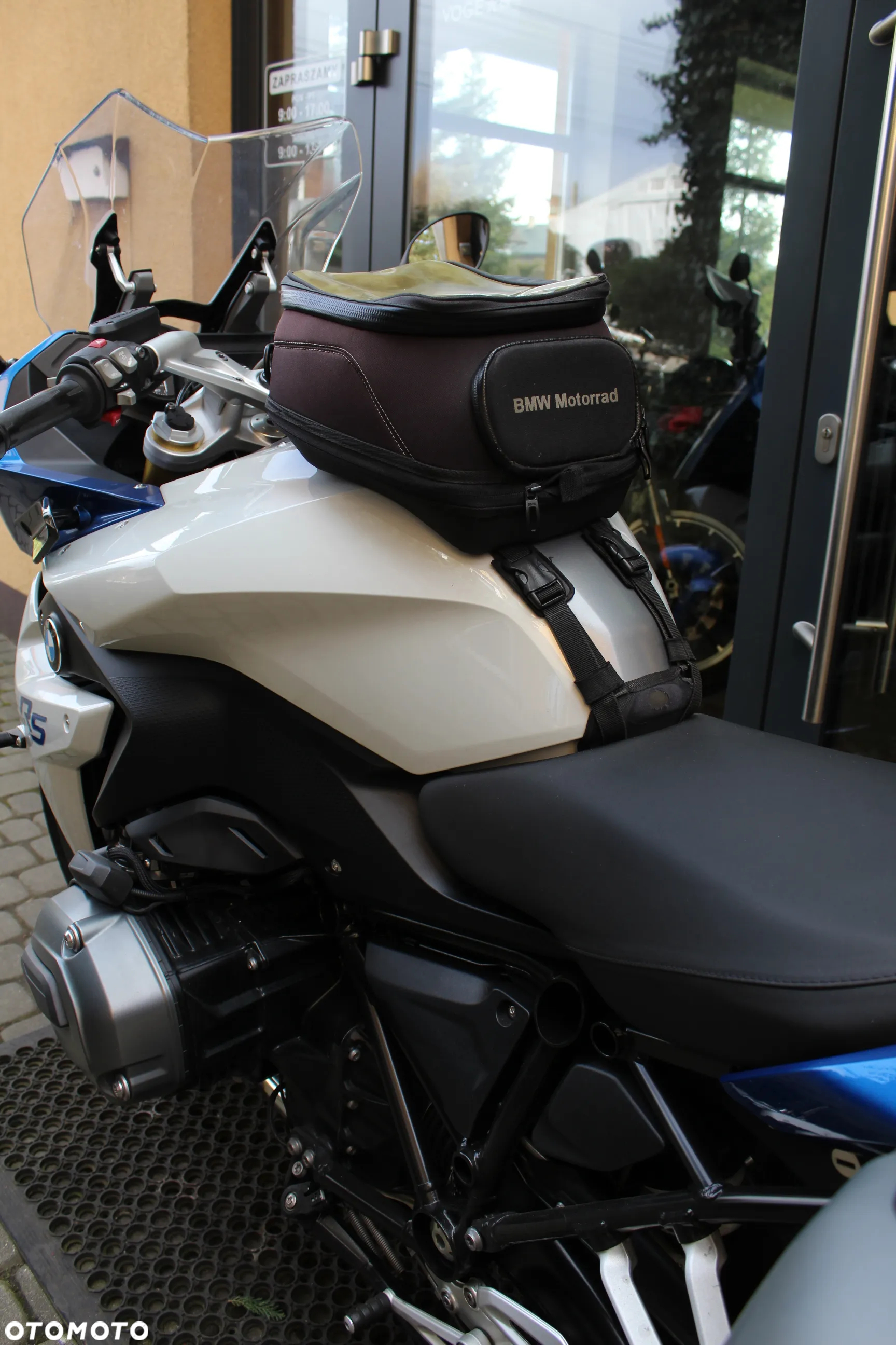 BMW R - 12