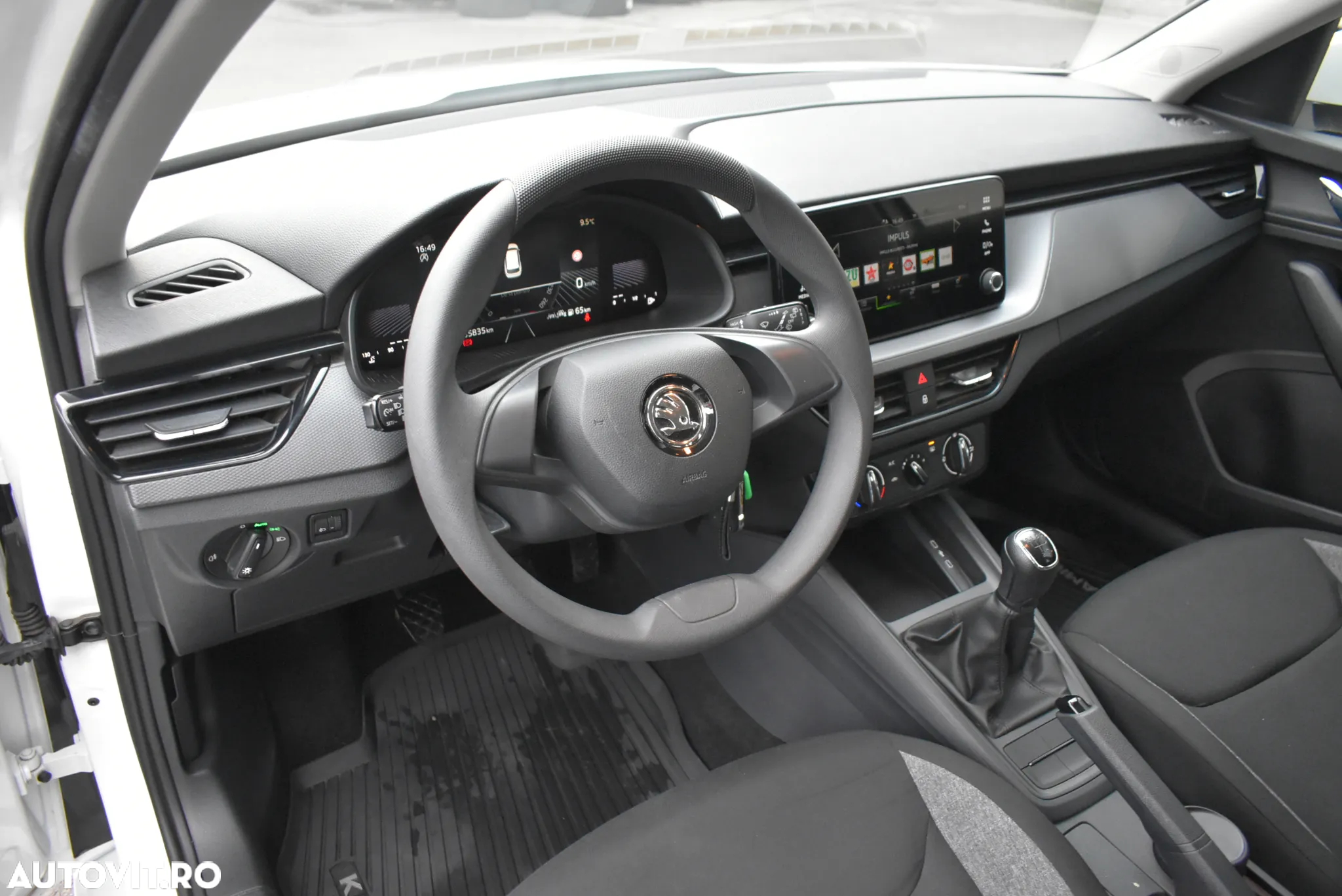 Skoda Kamiq 1.0 TSI Essence - 13