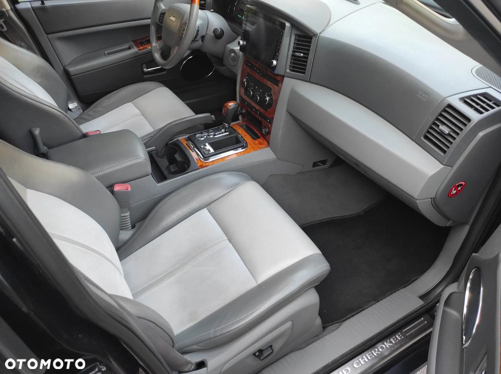 Jeep Grand Cherokee 3.0 CRD Overland - 19