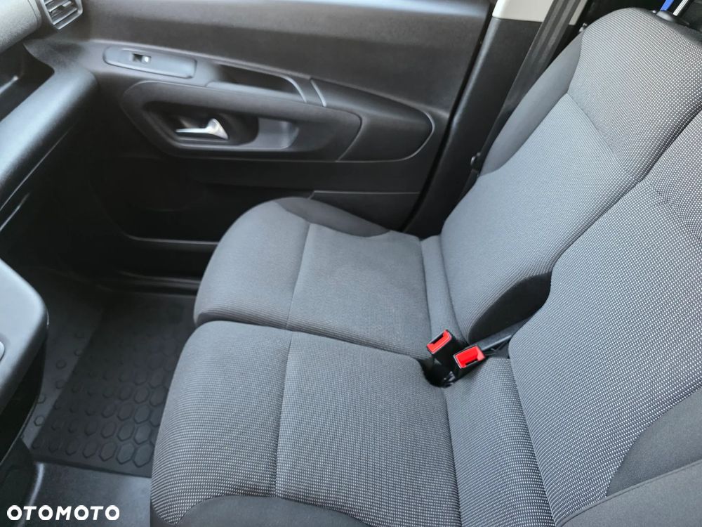 Peugeot Partner FURGON AUTOMAT DIESEL BLUEHDI 130 KM S&S EAT8 - 21