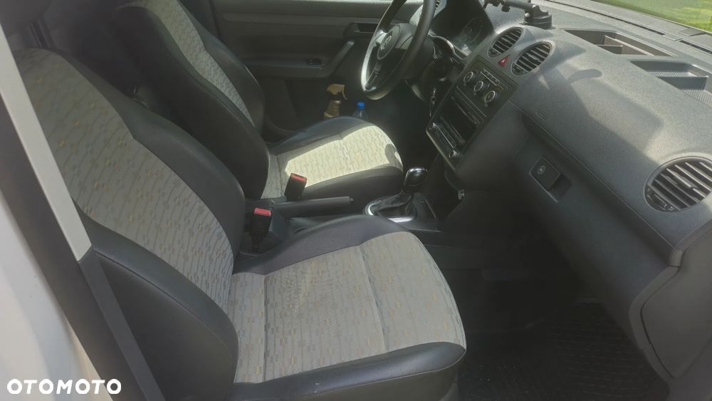 Volkswagen Caddy 1.6 (7-Si.) DSG - 7