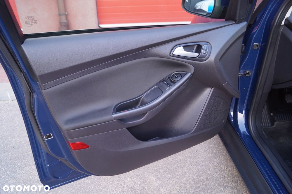 Ford Focus - 16