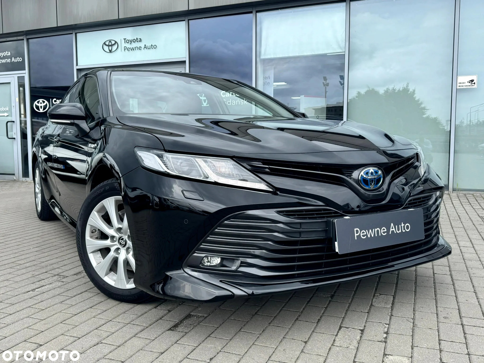 Toyota Camry 2.5 Hybrid Comfort CVT - 4