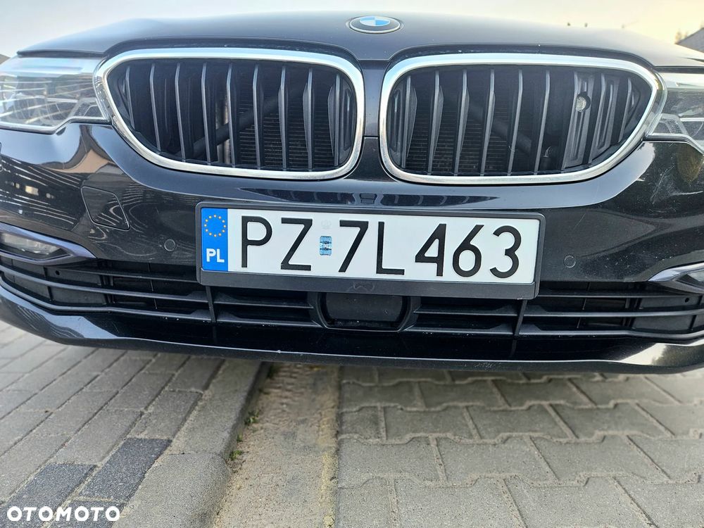 BMW Seria 5 520d Sport Line sport - 7