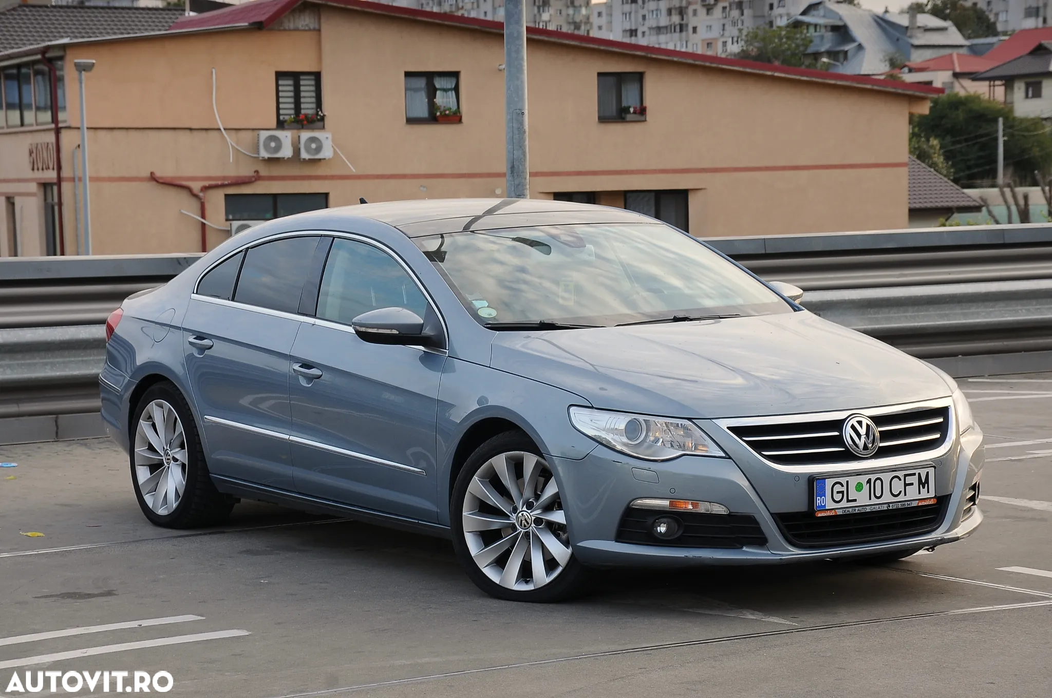 Volkswagen Passat CC 2.0 TDI DPF DSG - 2