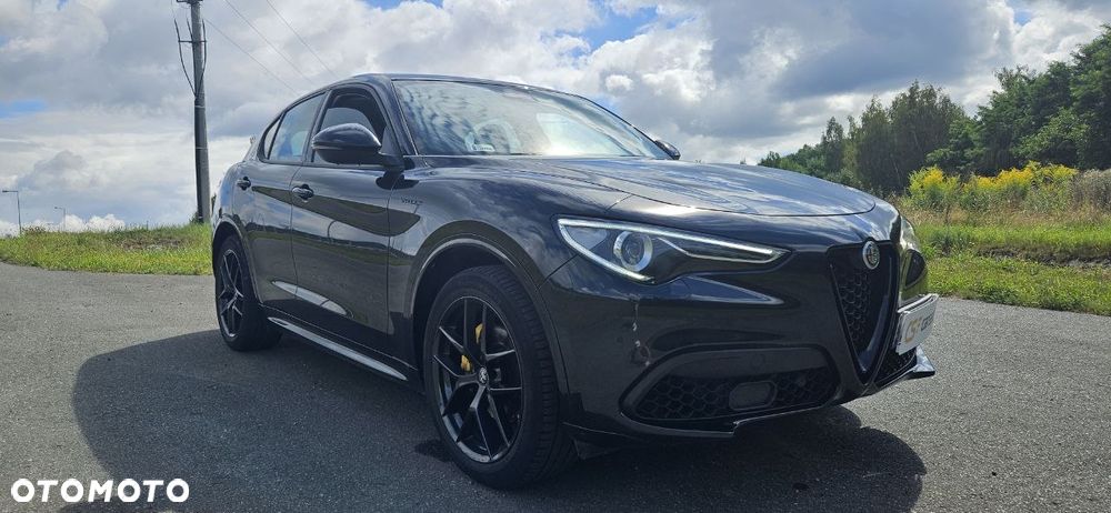 Alfa Romeo Stelvio 2.0 Turbo Veloce Q4 - 4
